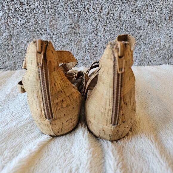 Eürosoft by Söfft Women's Baby Rieley Back Zip Cork Wedge Sandals‎ Size 9M Tan - Picture 4 of 6